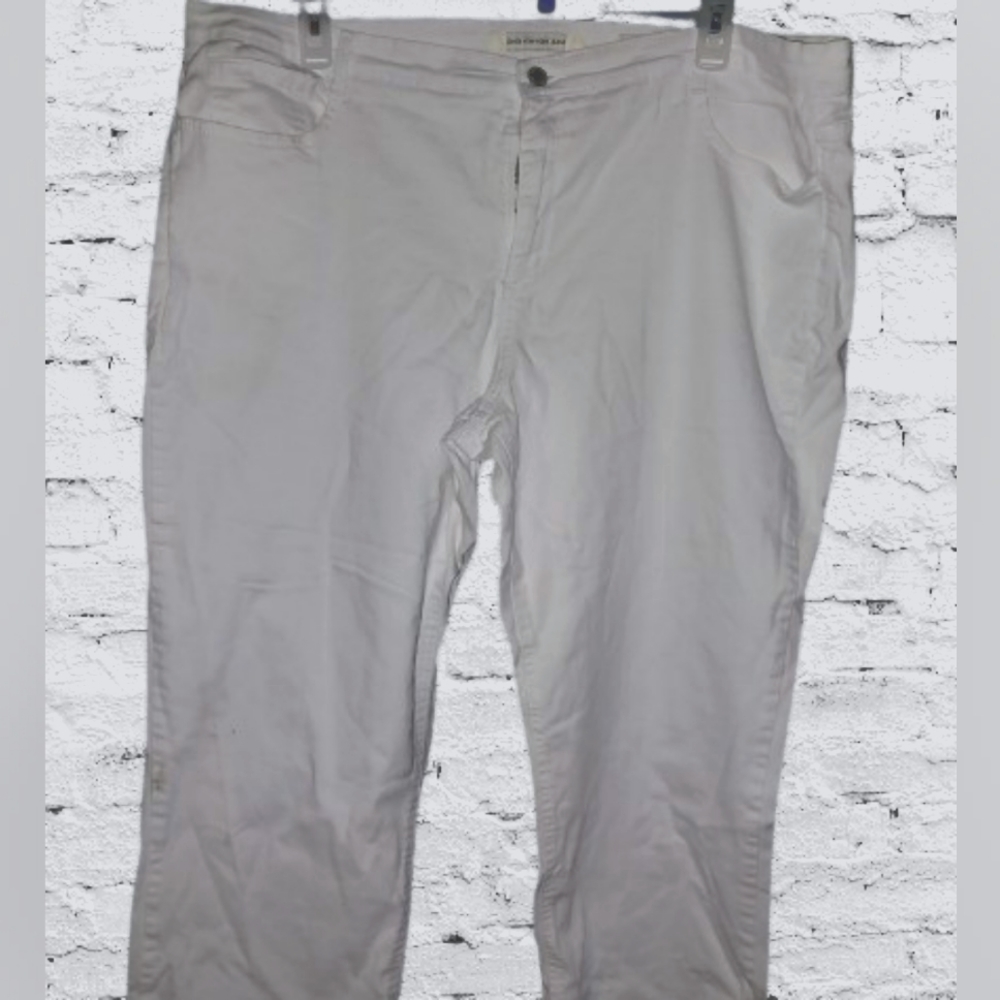 Jones New York Jeans | White | Capri| Size 22
